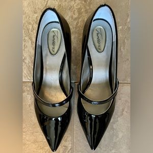 Trotters Black Patent Dress Shoes